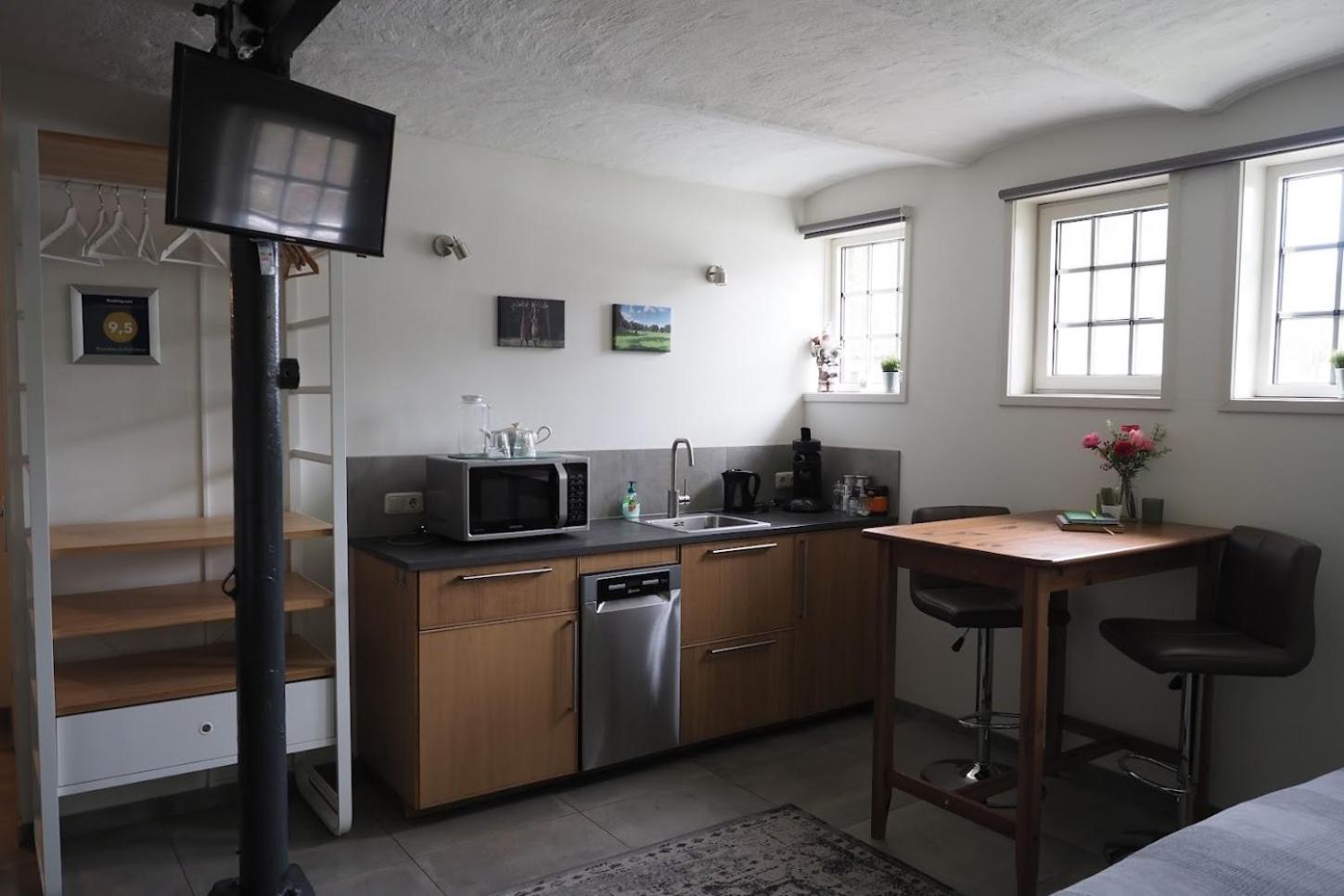 Boerderij De Enkhoeve Laag-Soeren Luaran gambar